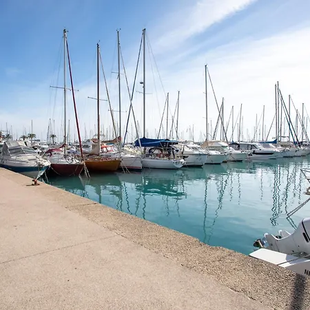 Seaside View-2 By Interhome Daire *
