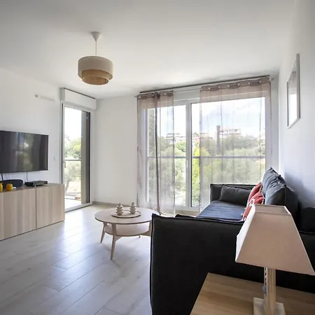 Seaside View-2 By Interhome Daire Saint-Laurent-du-Var