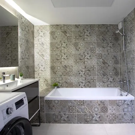 Seaside View-2 By Interhome Saint-Laurent-du-Var